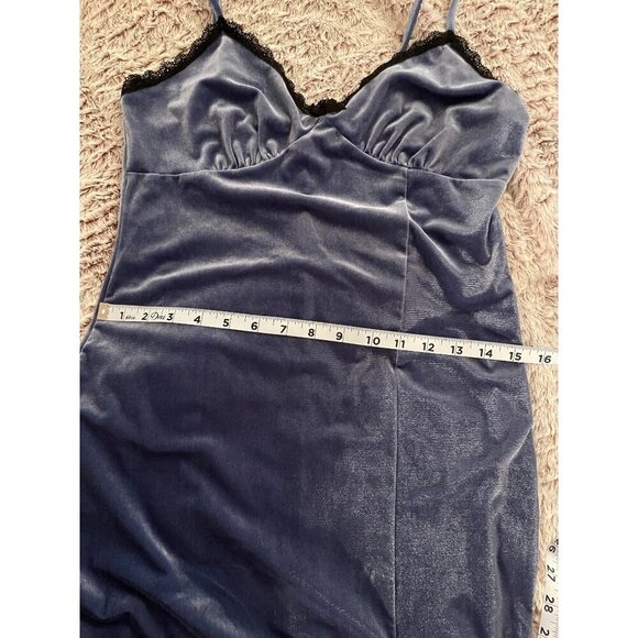 Forever 21‎ Womens Velvet Slip Dress With Lace Trim & Side Slit In Blue - Picture 11 of 15